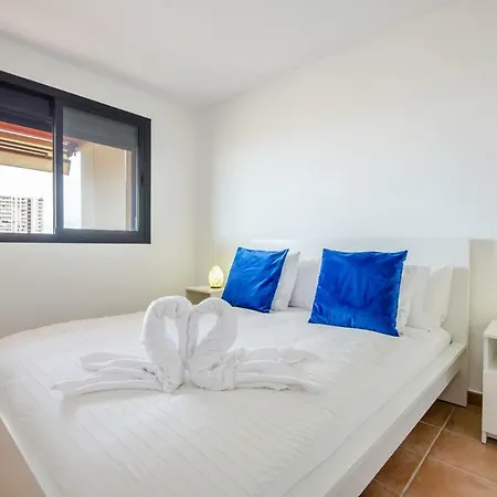 Modern Duplex With Heated Pool & 360° Sea Views Holiday home