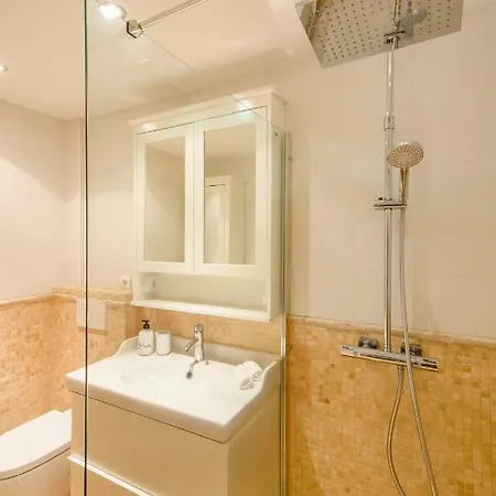 Modern Duplex With Heated Pool & 360° Sea Views * Адехе